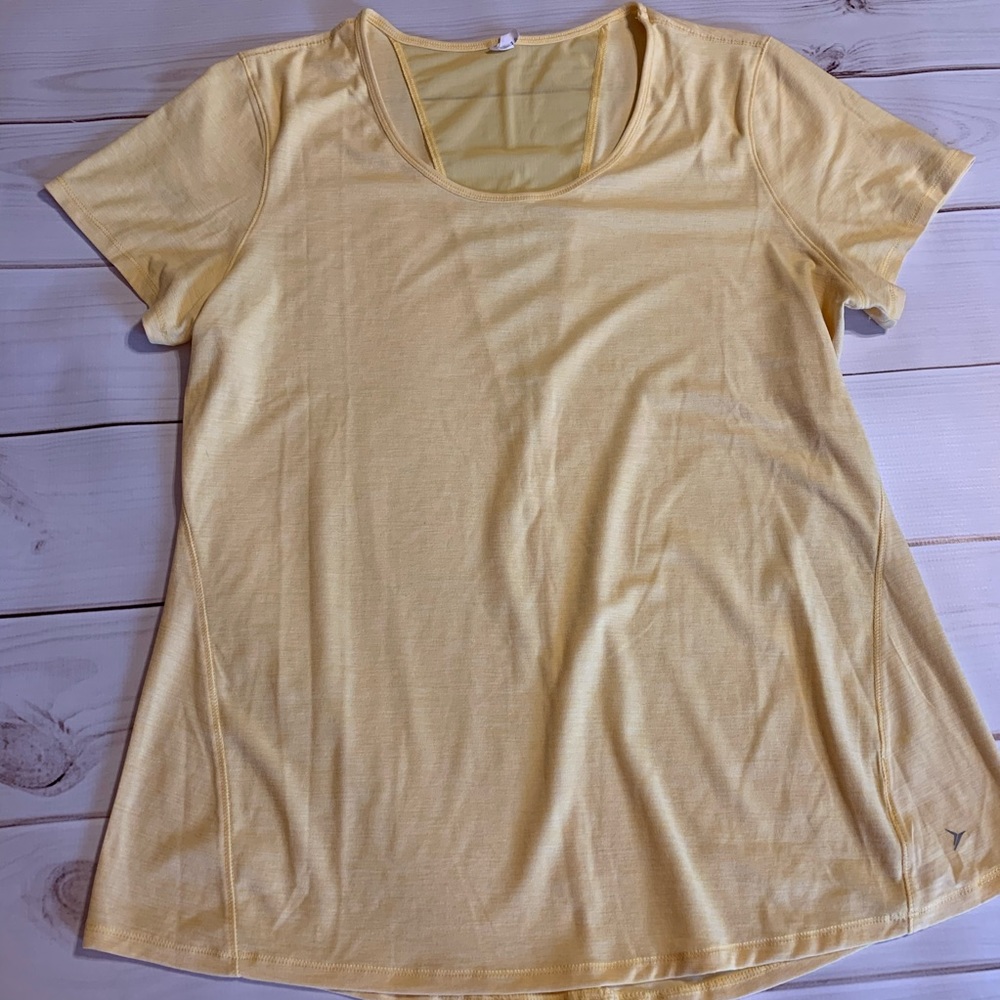 Old navy active shirt women’s XL TALL yellow